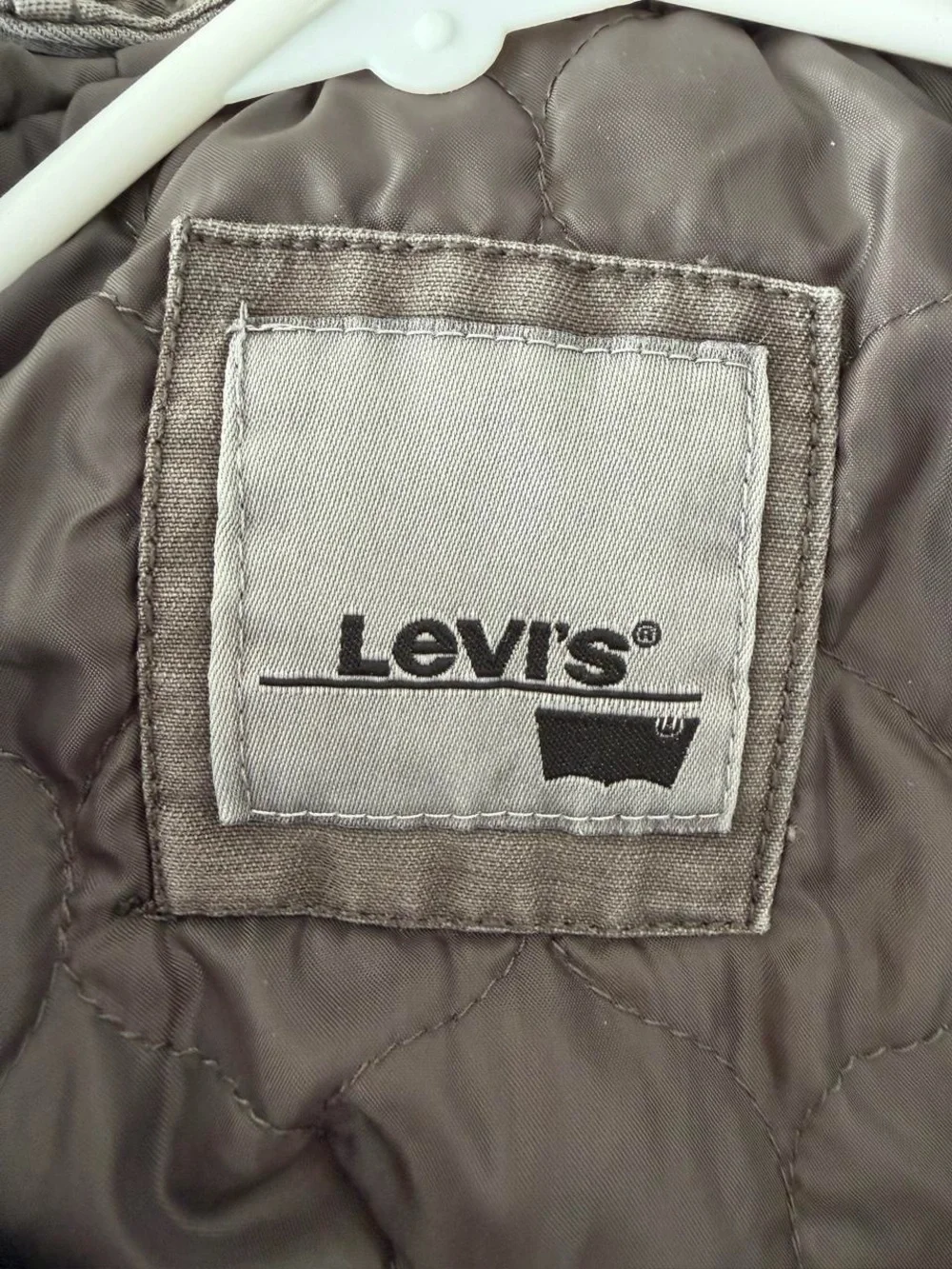 Levi's Quilted Jacket in Taupe Brown